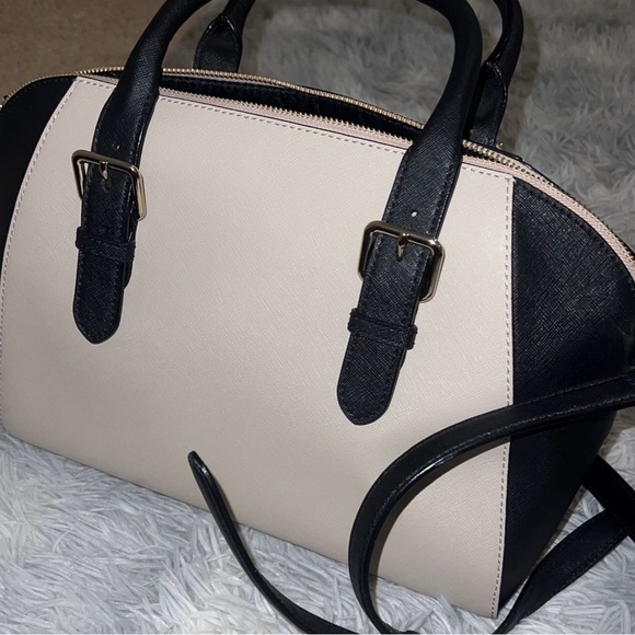 Kate ♠️ - Picture 3 of 6